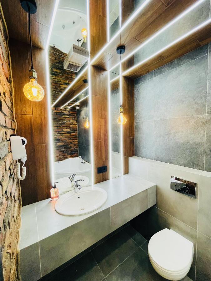 Loft В River Park З Джакузі Dniepropietrowsk Zewnętrze zdjęcie