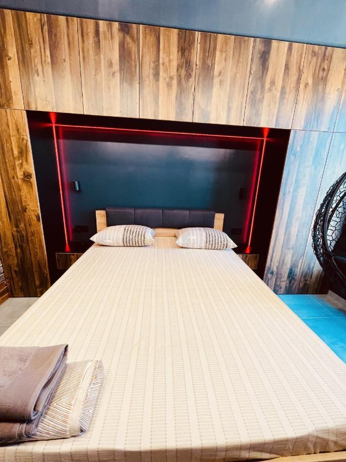 Loft В River Park З Джакузі Dniepropietrowsk Zewnętrze zdjęcie