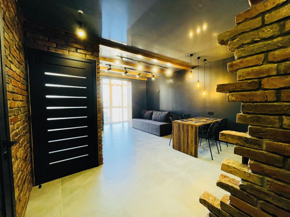 Loft В River Park З Джакузі Dniepropietrowsk Zewnętrze zdjęcie